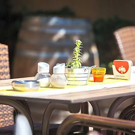 & Restaurant Ernst 3* Giesen