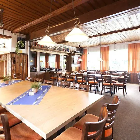 & Restaurant Ernst Hotel 3*