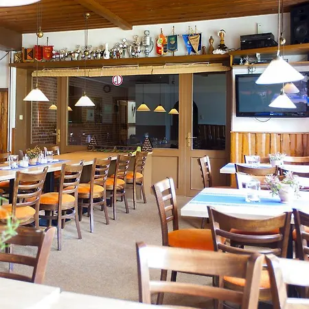 & Restaurant Ernst 3* Giesen