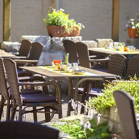 & Restaurant Ernst Hotel Giesen