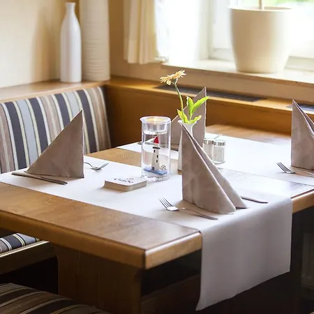 & Restaurant Ernst 3*